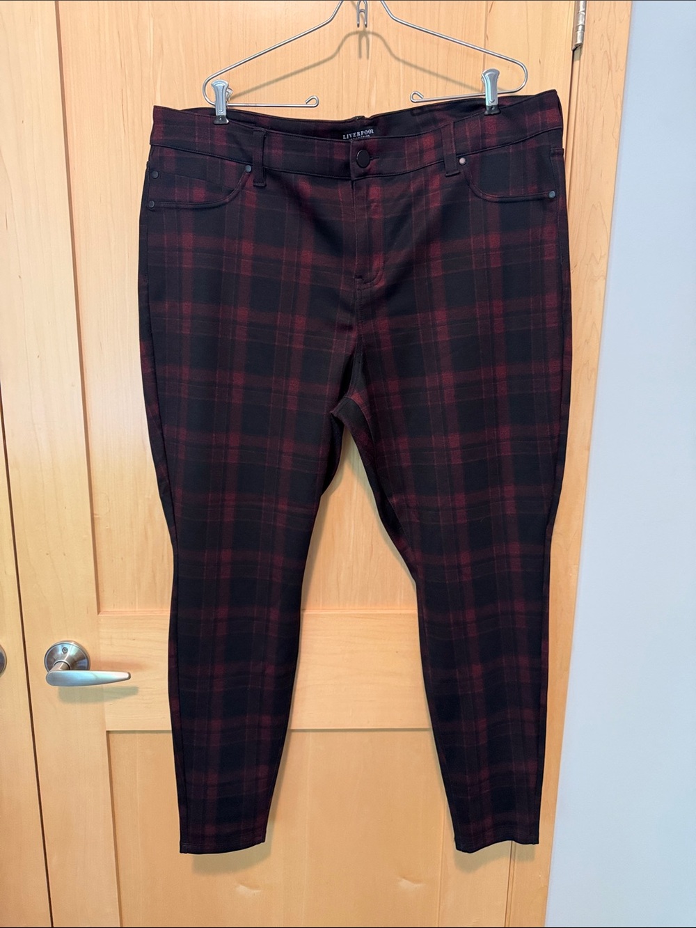 Liverpool Madonna Black and Red Plaid Skinny Pant
